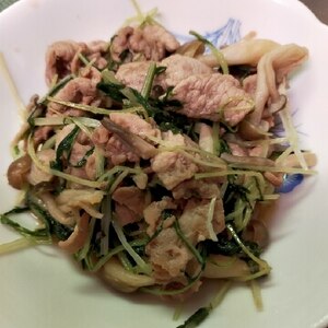 ご飯がすすむ☆豚肉と水菜の甘辛蒸し煮